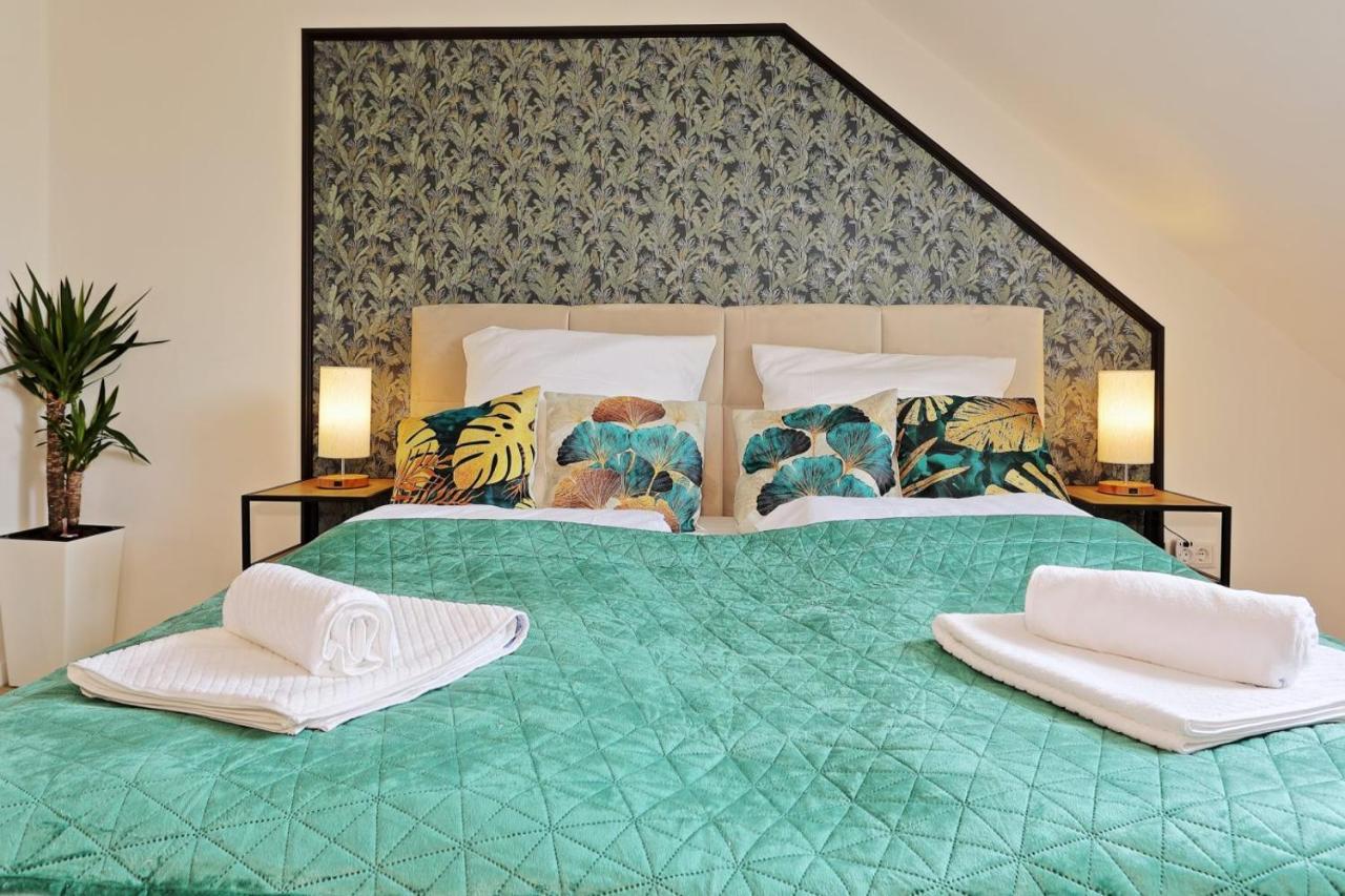 Near Messe! - Stay&Dream - 50Qm - City - Kitchen - Netflix เครเฟลด์ ภายนอก รูปภาพ