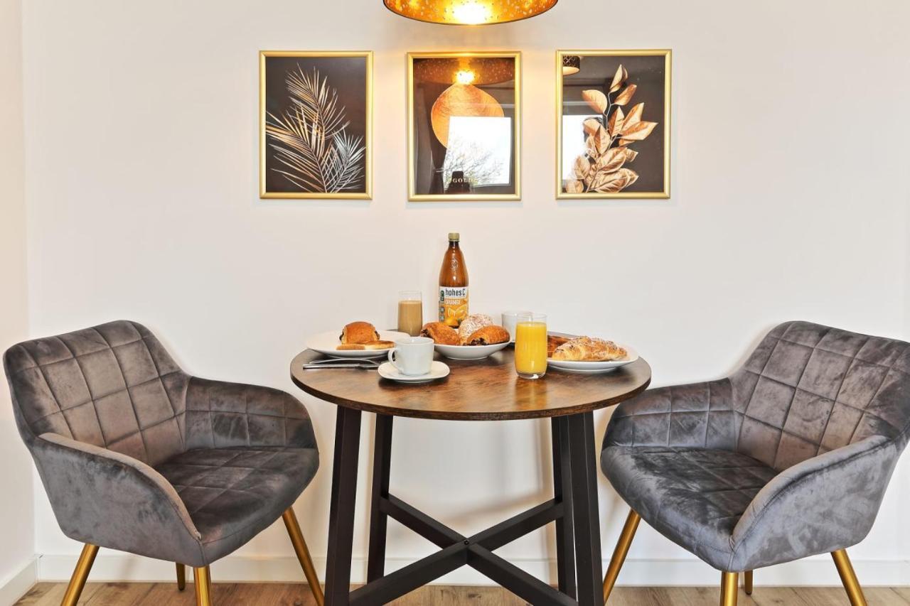 Near Messe! - Stay&Dream - 50Qm - City - Kitchen - Netflix เครเฟลด์ ภายนอก รูปภาพ